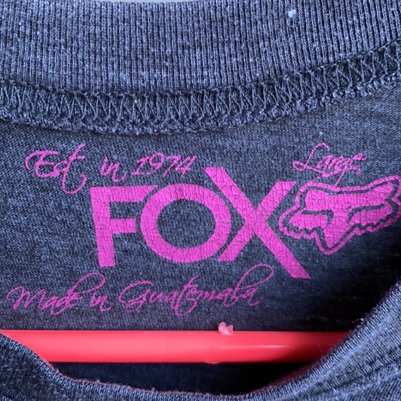 Dead stock fox riders tee 💕 - Picture 6 of 6